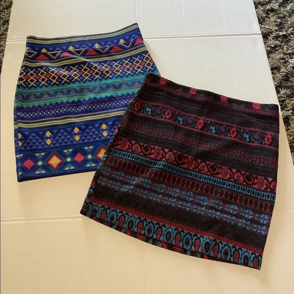 Forever 21 Mini Skirt *Lot Of 2* Sz S Geometric~M1
